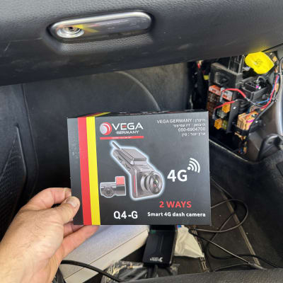 מצלמת דשבורד חכמה 4G בתוך רכב