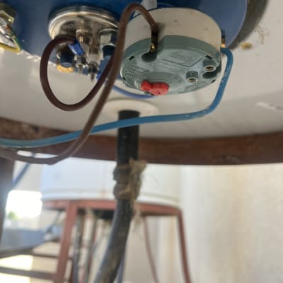 חיבורים חשמליים ותשתית דוד שמש