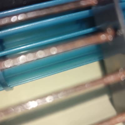 תקריב של רכיב במזגן אוויר