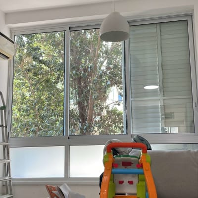 תמונה אינה מציגה עבודה בתחום