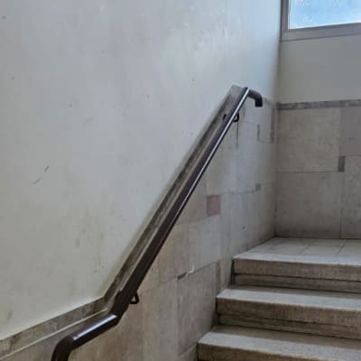 תמונה אינה מציגה עבודה בתחום