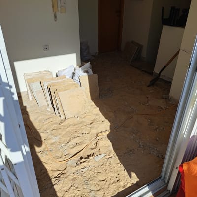 חול, אריחים מוערמים, את חפירה, כבל חשמל