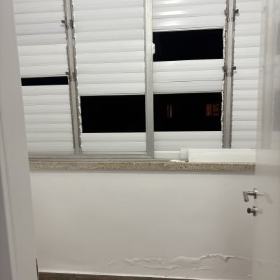 תמונה אינה מציגה עבודה בתחום