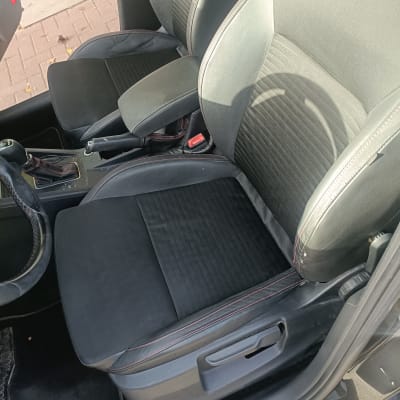 ריפוד מושב רכב