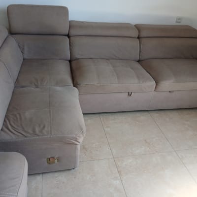 ספה פינתית בצבע בז