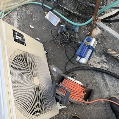 יחידה חיצונית במגן