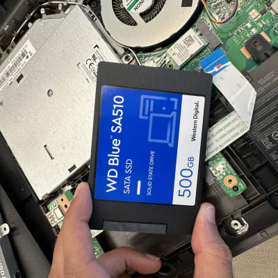 התקנת כונן SSD במחשב נייד