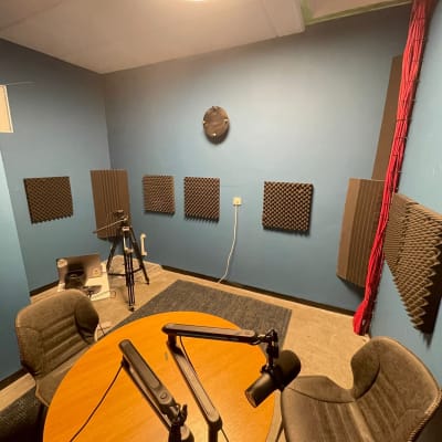 תמונה אינה מציגה עבודה בתחום