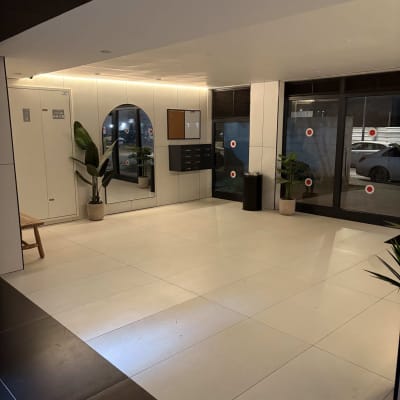 תמונה אינה מציגה עבודה בתחום