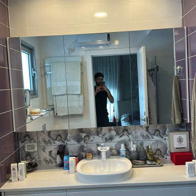 מראה למקלחת