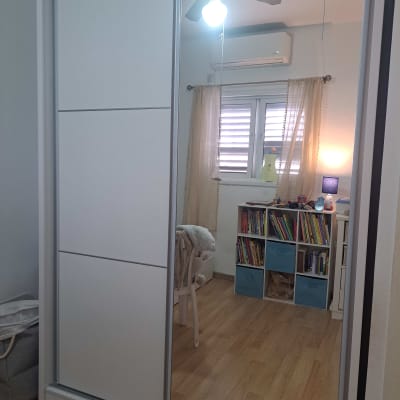 תמונה אינה מציגה עבודה בתחום