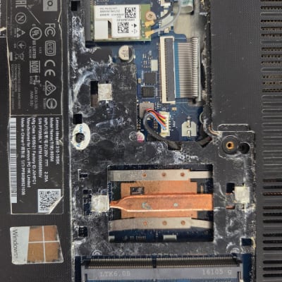 חלקים פנימיים של מחשב נייד לנובו