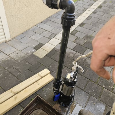 אינסטלטורים