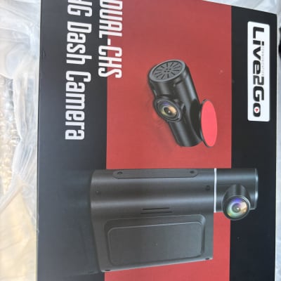 מצלמת דאש 4G כפולה על אריזת מוצר