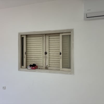 תמונה אינה מציגה עבודה בתחום