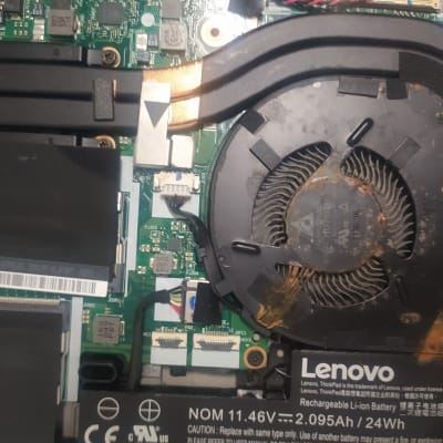 מאוורר מחשב נייד, לוח אם וסוללת לנובו