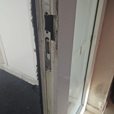 תמונה אינה מציגה עבודה בתחום