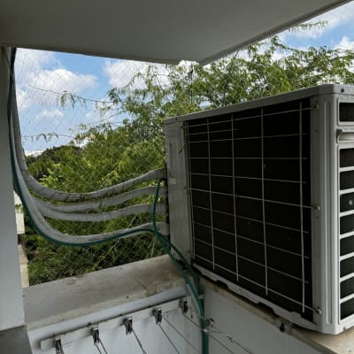 רשת הגנה על מזגן למניעת כניסת יונים