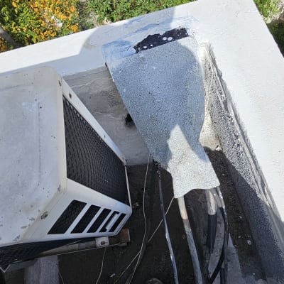 איטום גג עם יריעות ביטומניות וחומרי איטום