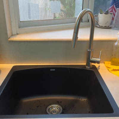 תמונה אינה מציגה עבודה בתחום