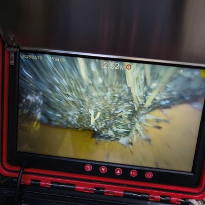 מסך מצלמה עם תצוגת פנים צינור