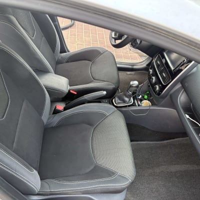 תמונה אינה מציגה עבודה בתחום