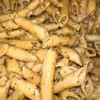 פסטה פנה עם עשבי תיבול