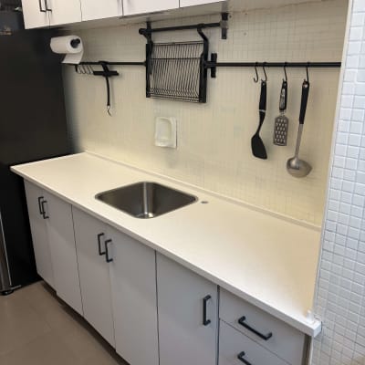 תמונה אינה מציגה עבודה בתחום