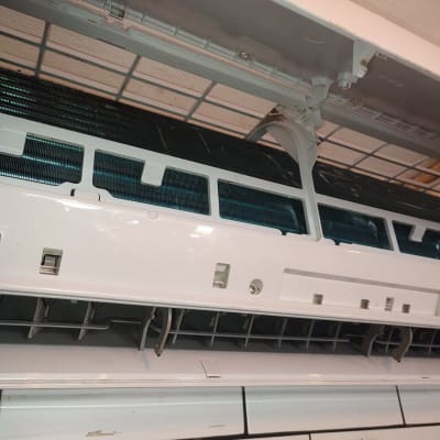 יחידת מיזוג אוויר פתוחה עם סנפירים פנימיים