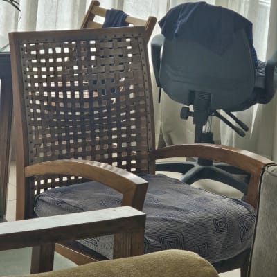 תמונה אינה מציגה עבודה בתחום