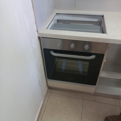 תנור בנייה במטבח חדש