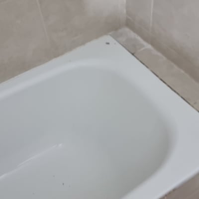 אמבטיה עם אריחים, תיקון או התקנה