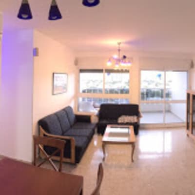 בתום העבודה - דירת 3 חדרים עם צבע חדש