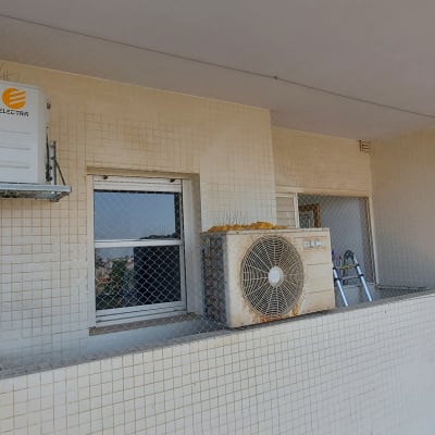 רשת הגנה על מזגנים למניעת כניסת יונים