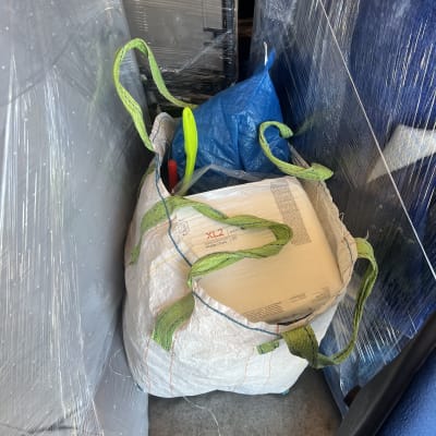 שקיות ואריזות עטופות בניילון למעבר דירה