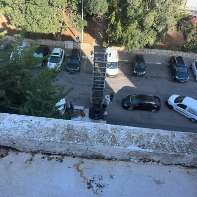 תמונה אינה מציגה עבודה בתחום