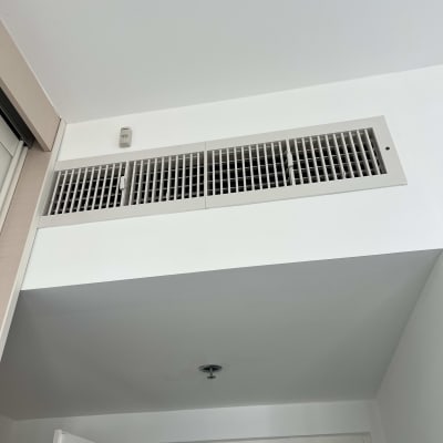 פתח אוורור בתקרה, קשור לניקוי