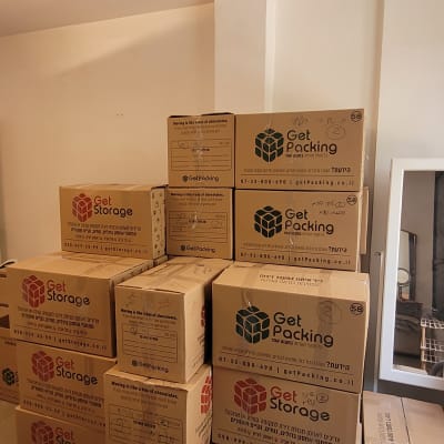 קופסאות קרטון ממותגות לעריכת בית