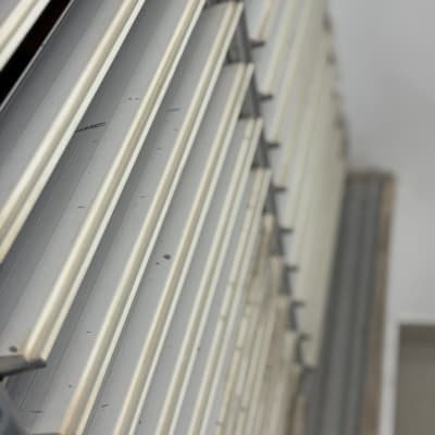 תמונה אינה מציגה עבודה בתחום