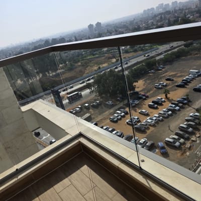 תמונה אינה מציגה עבודה בתחום