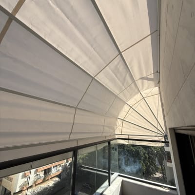 סוככים והצללה