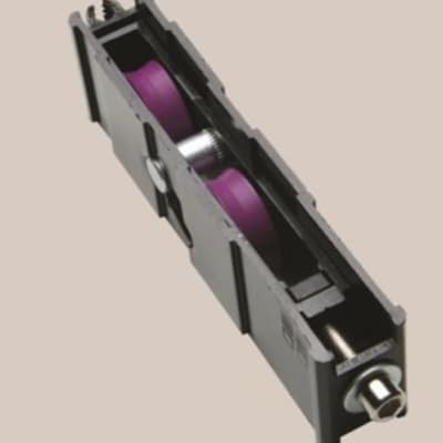 גלגלת אלומיניום עם גלגלים סגולים