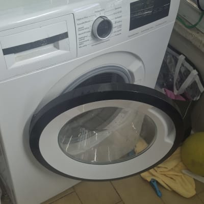 תמונה אינה מציגה עבודה בתחום