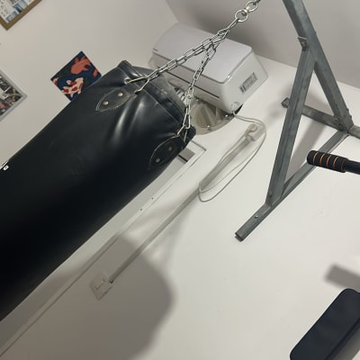 תמונה אינה מציגה עבודה בתחום