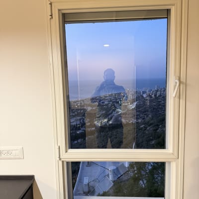 תמונה אינה מציגה עבודה בתחום