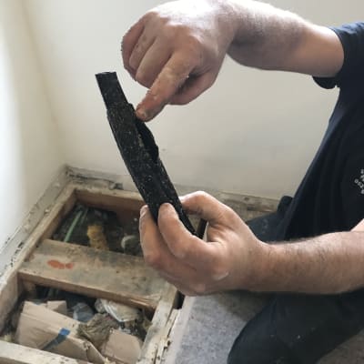 הצינור שהתפוצץ