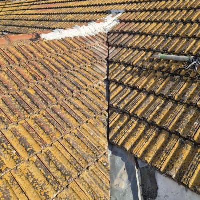 גג רעפים עם תיקון איטום