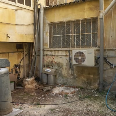 מערכת מיזוג אוויר, צינורות, וחוטי חשמל