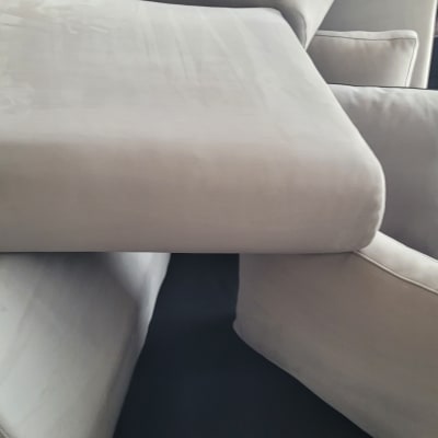 כריות ספה מונחות לניקוי, ספה אפורה