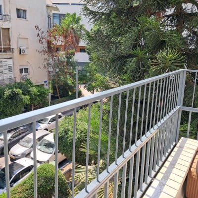 תמונה אינה מציגה עבודה בתחום